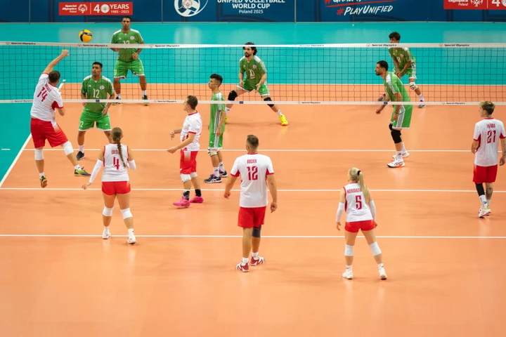 Volley Example2
